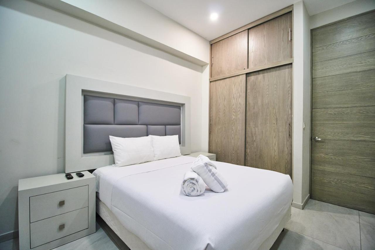 Torre 42 Playa Del Carmen By Lockey Aparthotel Exterior foto